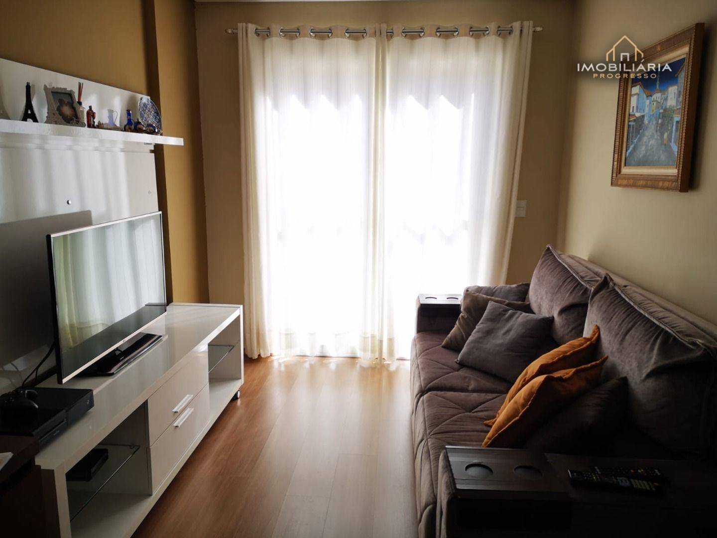 Apartamento para alugar com 3 quartos, 70m² - Foto 3