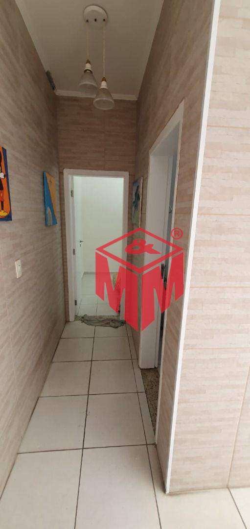 Casa à venda com 4 quartos, 309m² - Foto 31