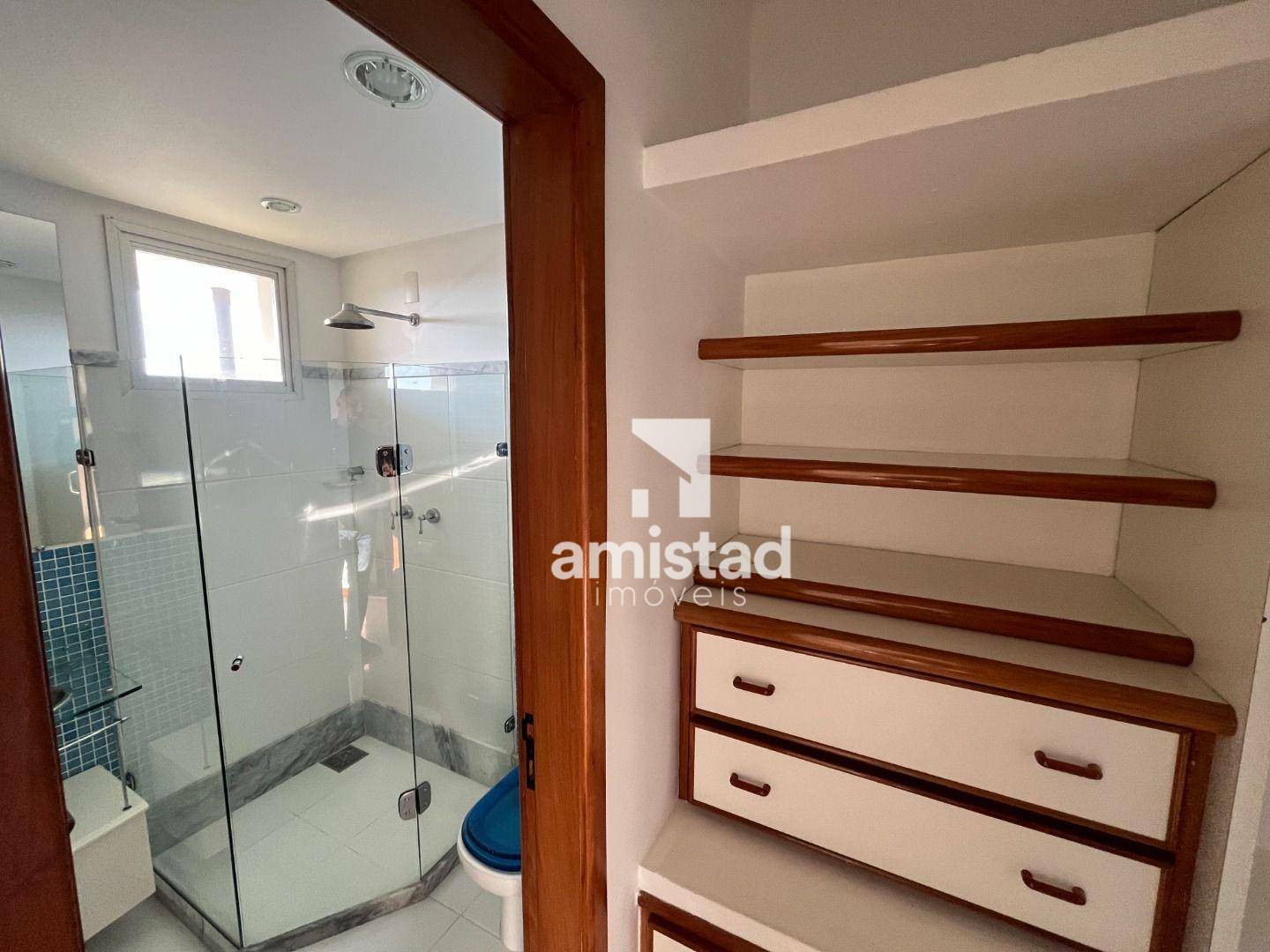 Casa à venda com 3 quartos, 600m² - Foto 12