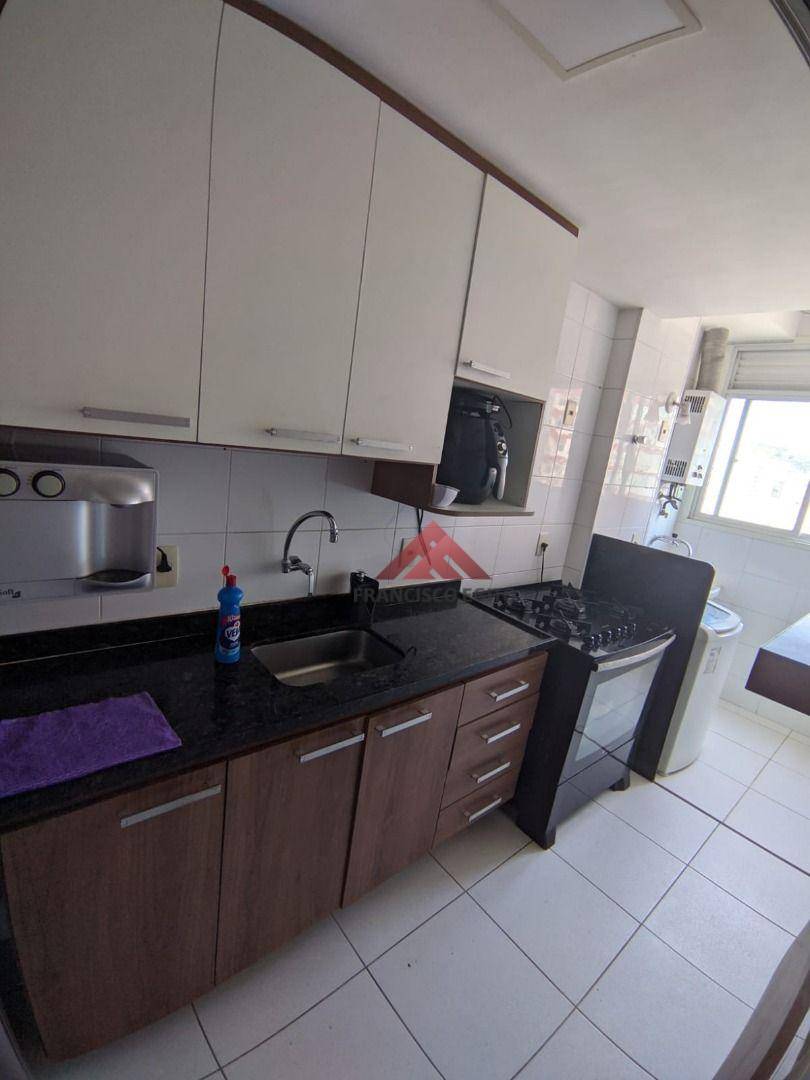 Apartamento à venda com 2 quartos, 70m² - Foto 13