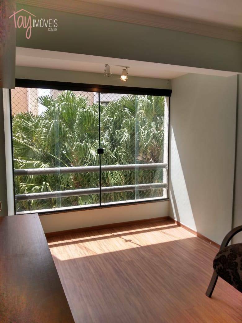 Apartamento, 3 quartos, 75 m² - Foto 1