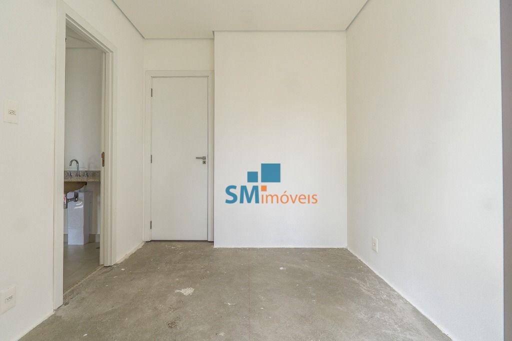 Apartamento à venda com 3 quartos, 134m² - Foto 18