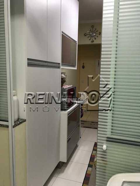 Apartamento à venda com 2 quartos, 65m² - Foto 13