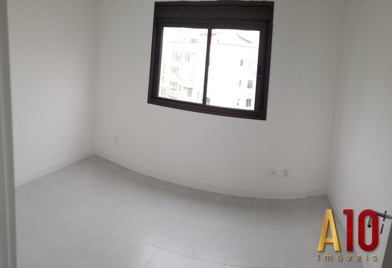 Apartamento à venda com 2 quartos, 64m² - Foto 14