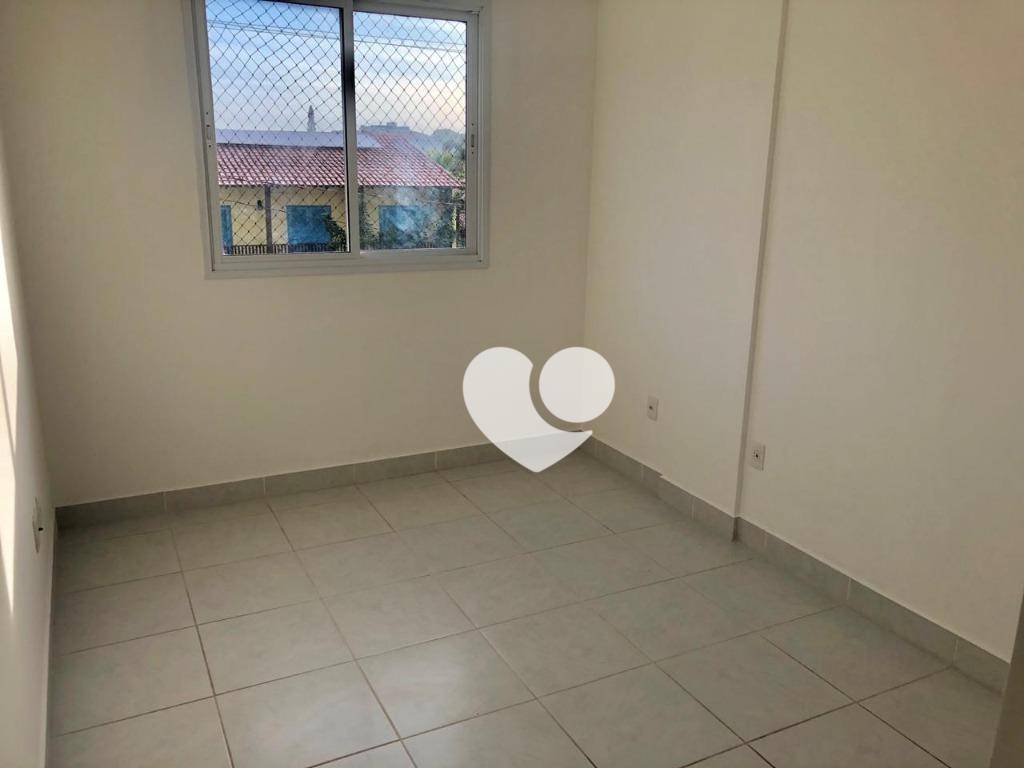 Apartamento à venda com 2 quartos, 70m² - Foto 11