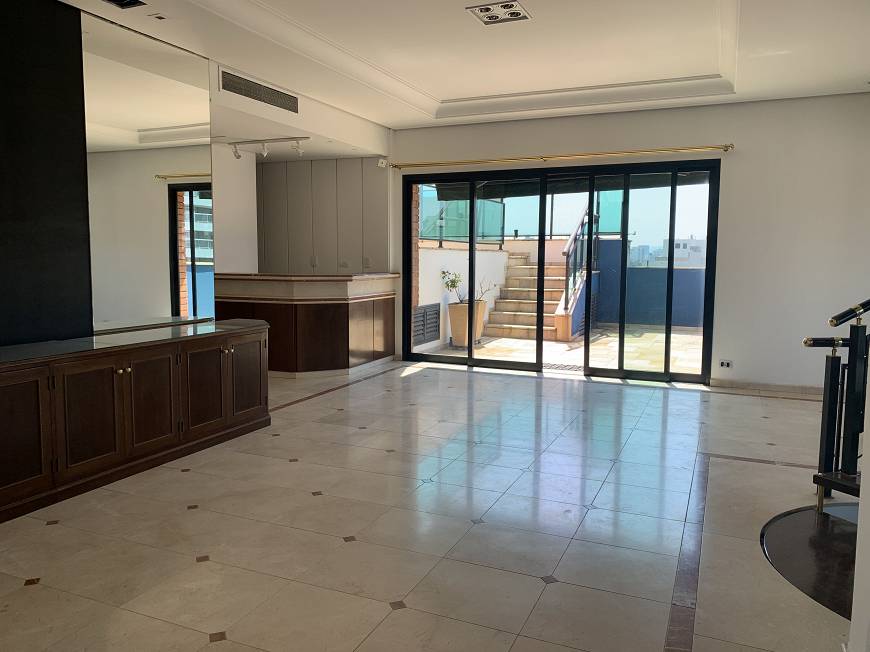 Apartamento à venda com 3 quartos, 478m² - Foto 1