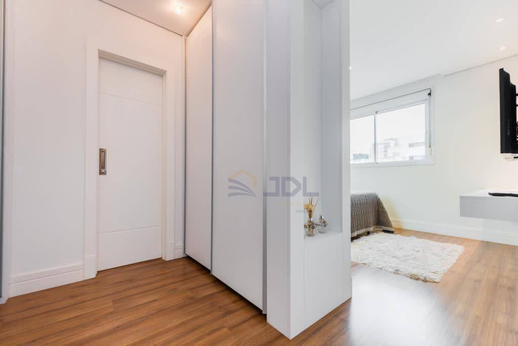 Apartamento à venda com 3 quartos, 176m² - Foto 11