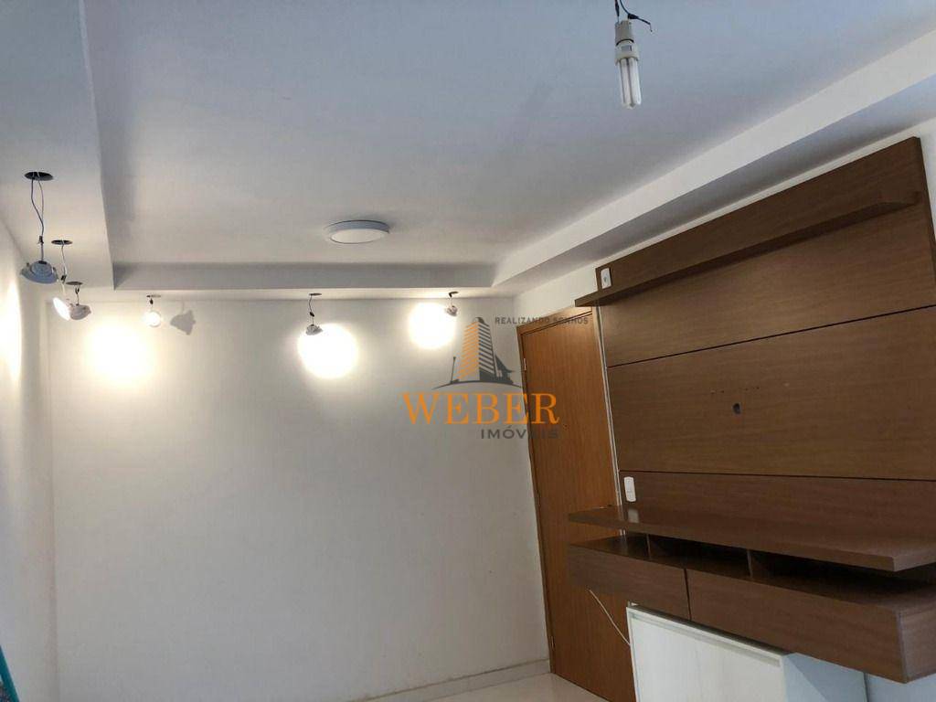 Apartamento à venda com 2 quartos, 40m² - Foto 5