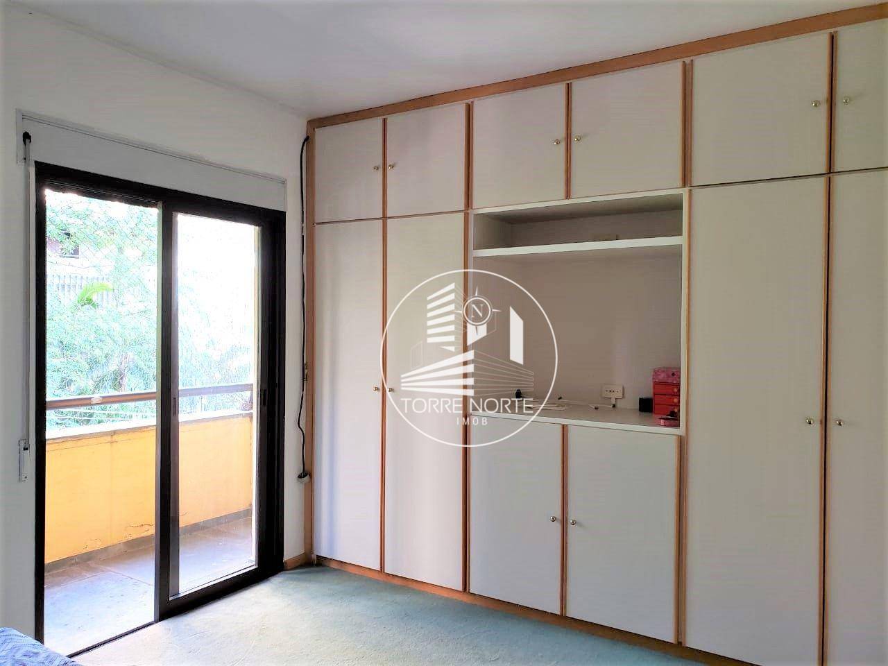 Apartamento à venda com 4 quartos, 320m² - Foto 8