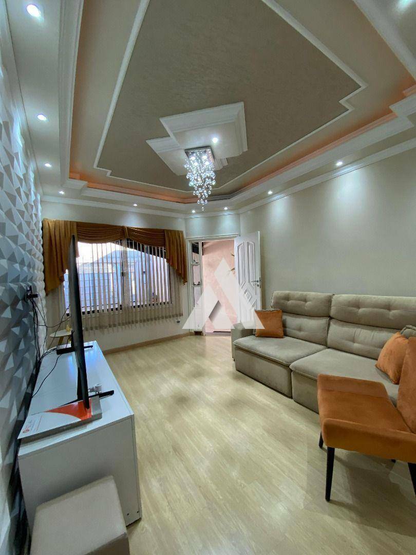 Casa à venda com 4 quartos, 210m² - Foto 27