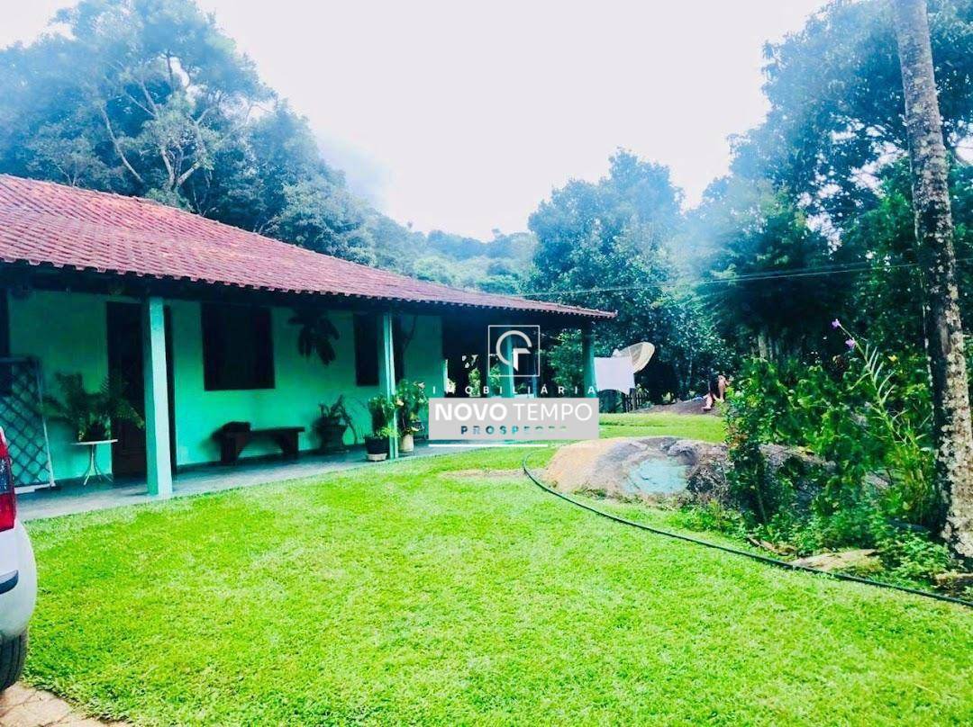 Sítio à venda com 5 quartos, 400m² - Foto 11