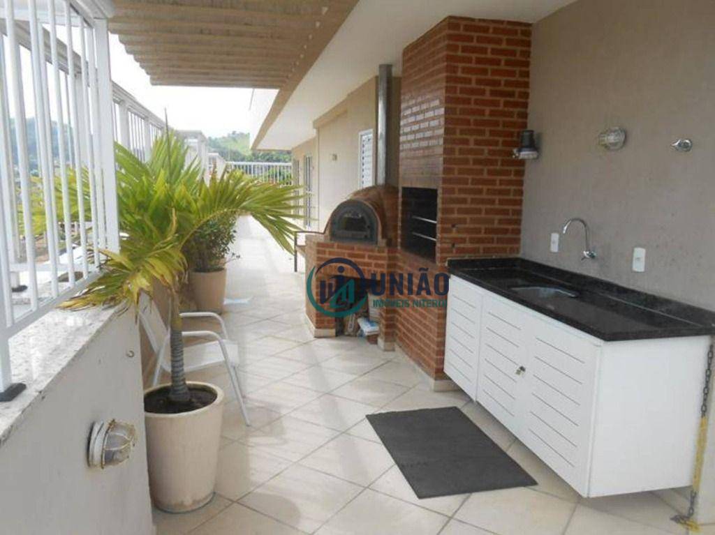 Apartamento à venda com 2 quartos, 61m² - Foto 25