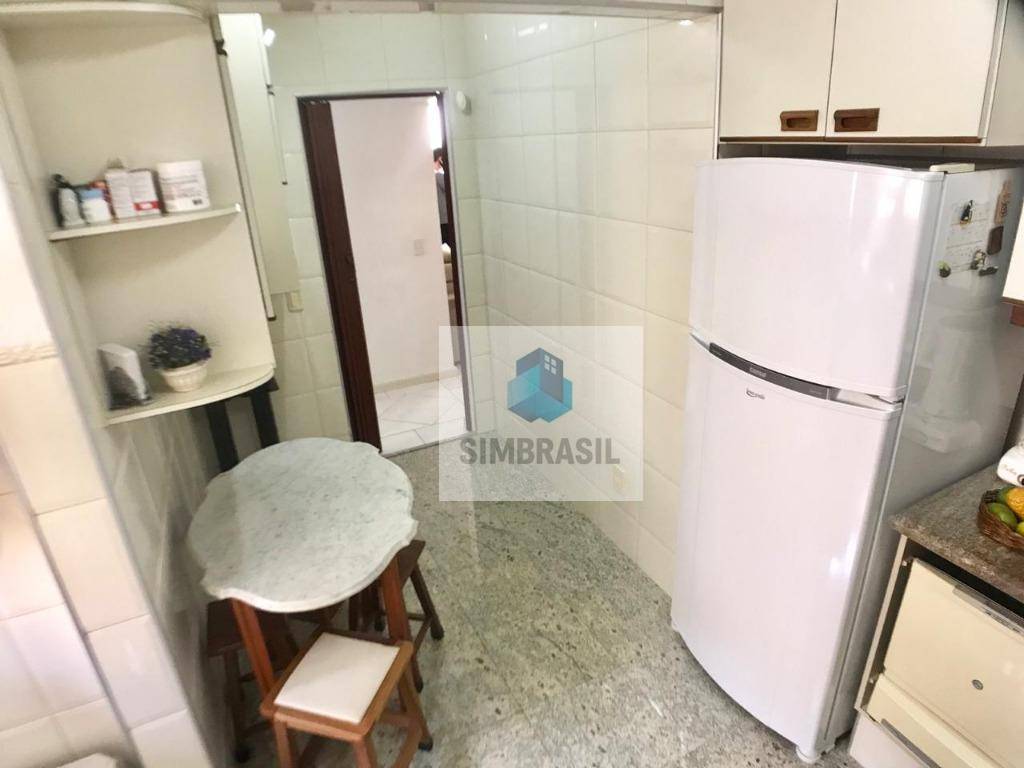 Apartamento à venda com 3 quartos, 75m² - Foto 8