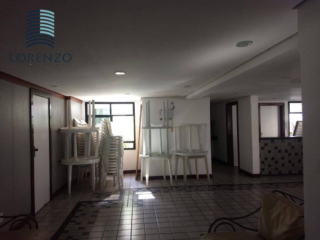 Apartamento à venda com 4 quartos, 220m² - Foto 17