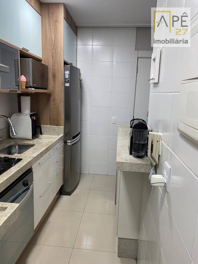 Apartamento à venda com 2 quartos, 44m² - Foto 4