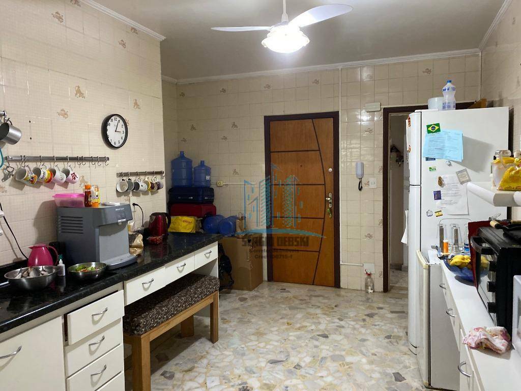 Apartamento à venda com 2 quartos, 110m² - Foto 15