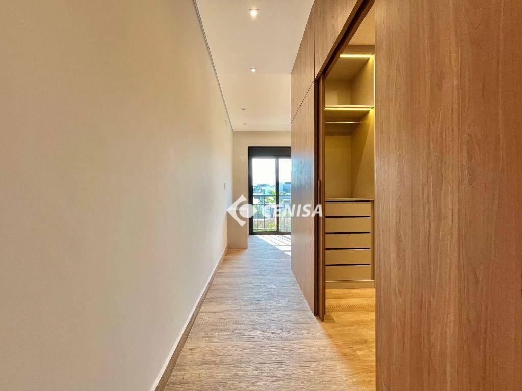 Casa de Condomínio à venda com 4 quartos, 330m² - Foto 28