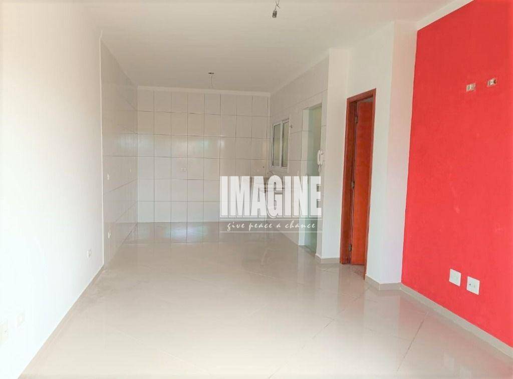 Sobrado à venda com 2 quartos, 112m² - Foto 1