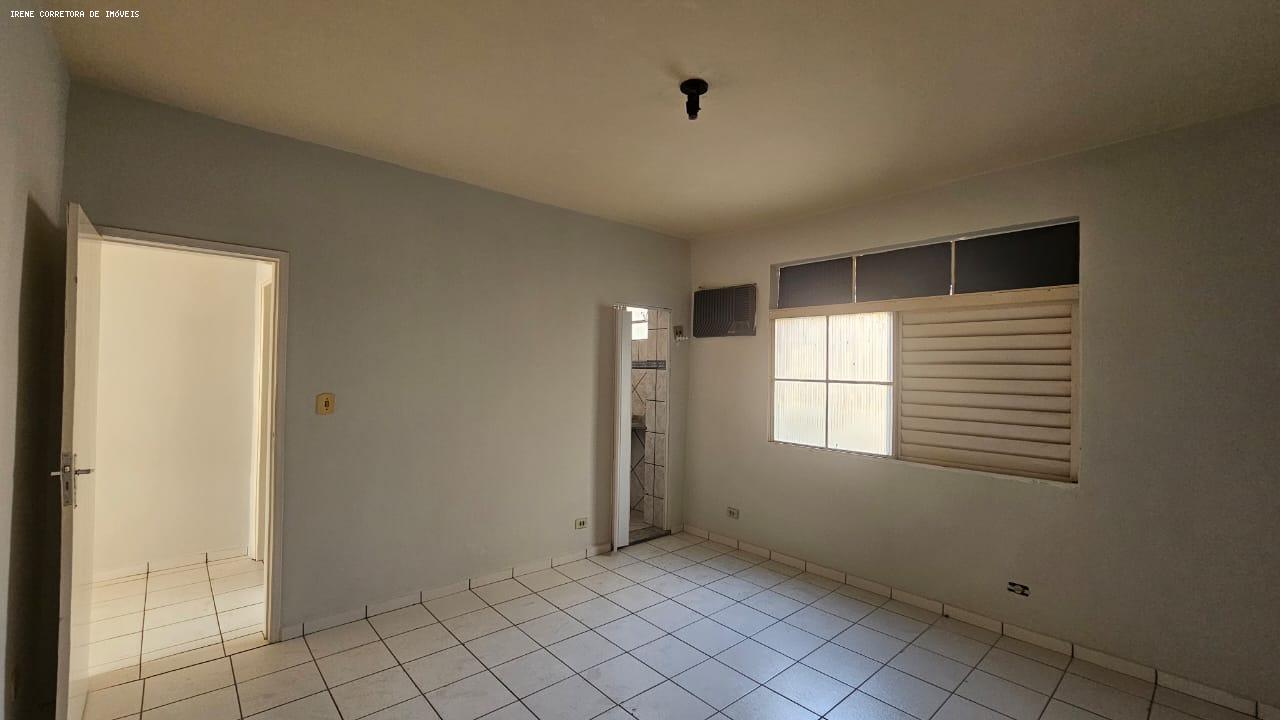 Apartamento à venda com 2 quartos, 77m² - Foto 8