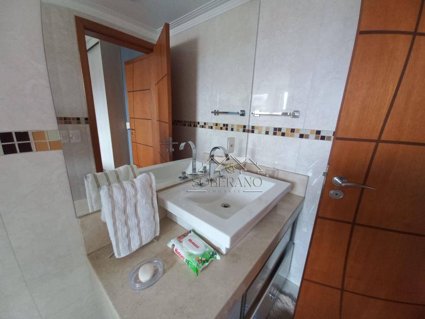 Apartamento à venda com 3 quartos, 198m² - Foto 40