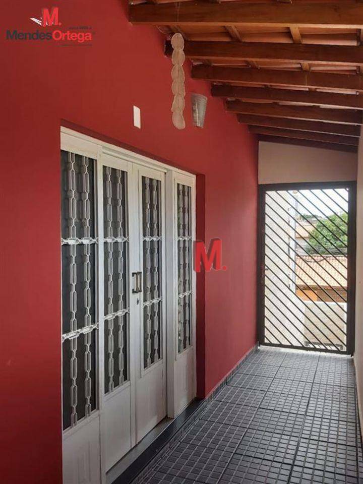 Casa à venda com 2 quartos, 94m² - Foto 3