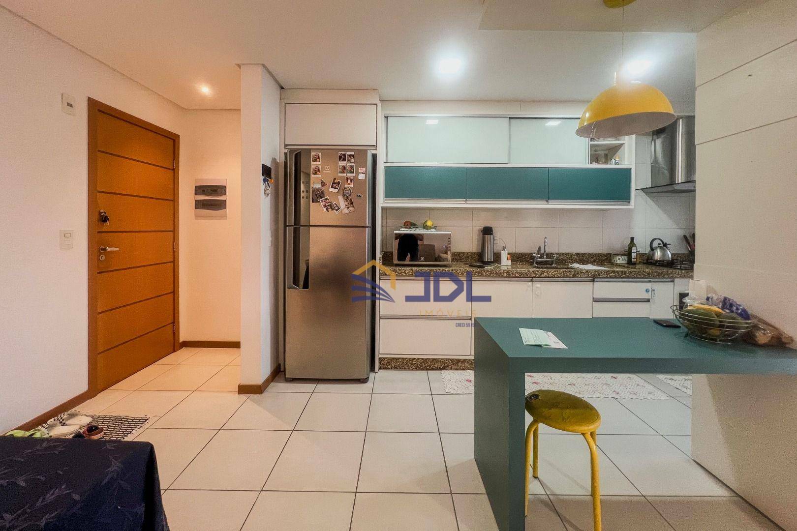 Apartamento à venda com 3 quartos, 100m² - Foto 10