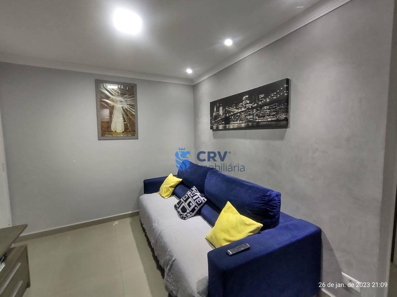 Apartamento à venda com 2 quartos, 75m² - Foto 2