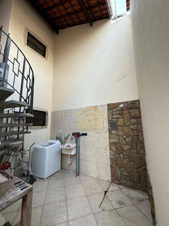 Sobrado à venda com 3 quartos, 147m² - Foto 21