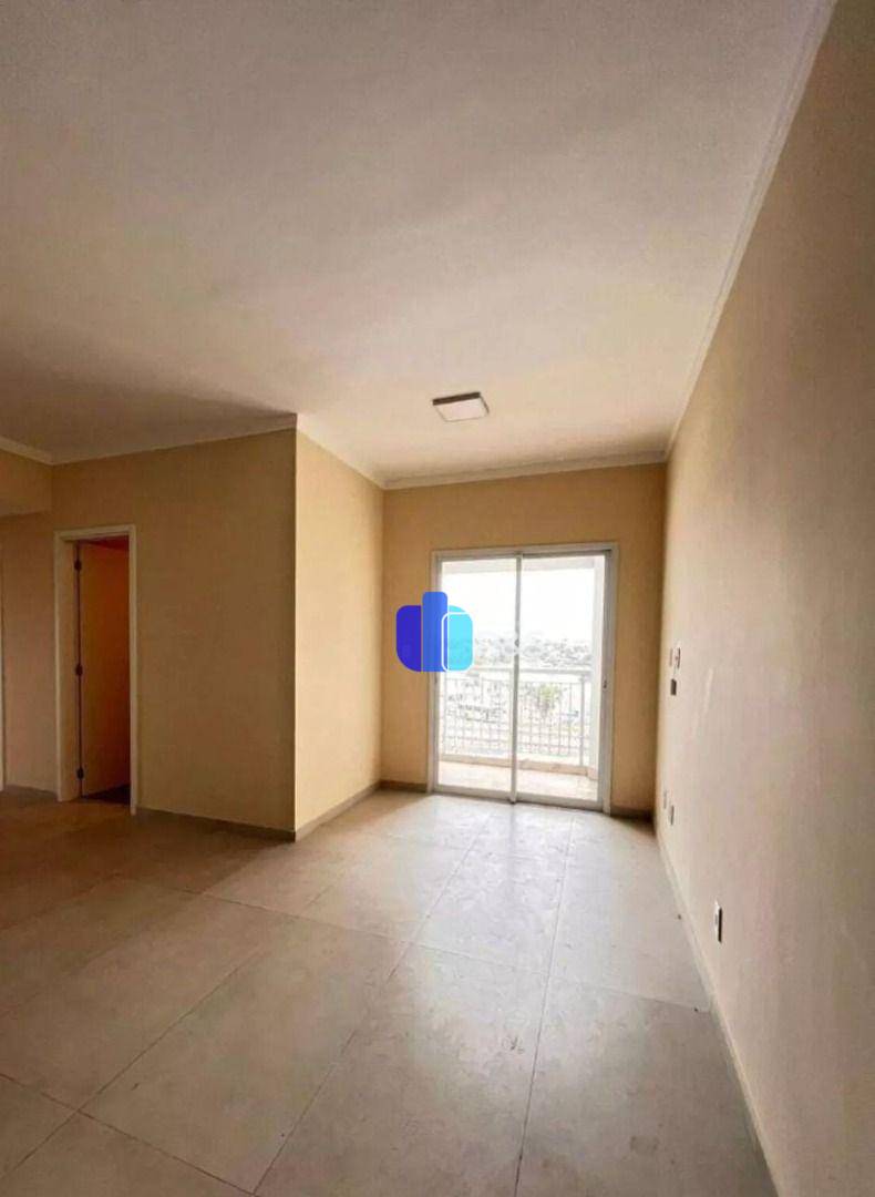 Apartamento à venda com 3 quartos, 80m² - Foto 3