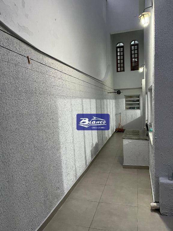 Sobrado à venda com 3 quartos, 147m² - Foto 31