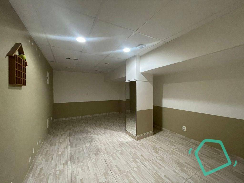 Casa de Condomínio à venda com 3 quartos, 180m² - Foto 35