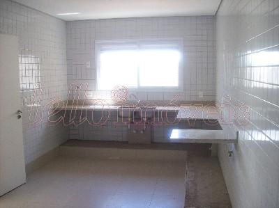 Apartamento à venda com 3 quartos, 208m² - Foto 14