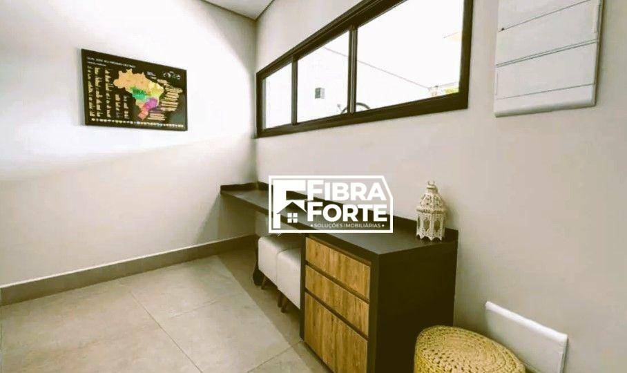 Casa de Condomínio à venda com 3 quartos, 220m² - Foto 3
