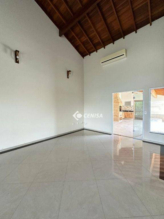 Casa de Condomínio à venda e aluguel com 3 quartos, 314m² - Foto 2