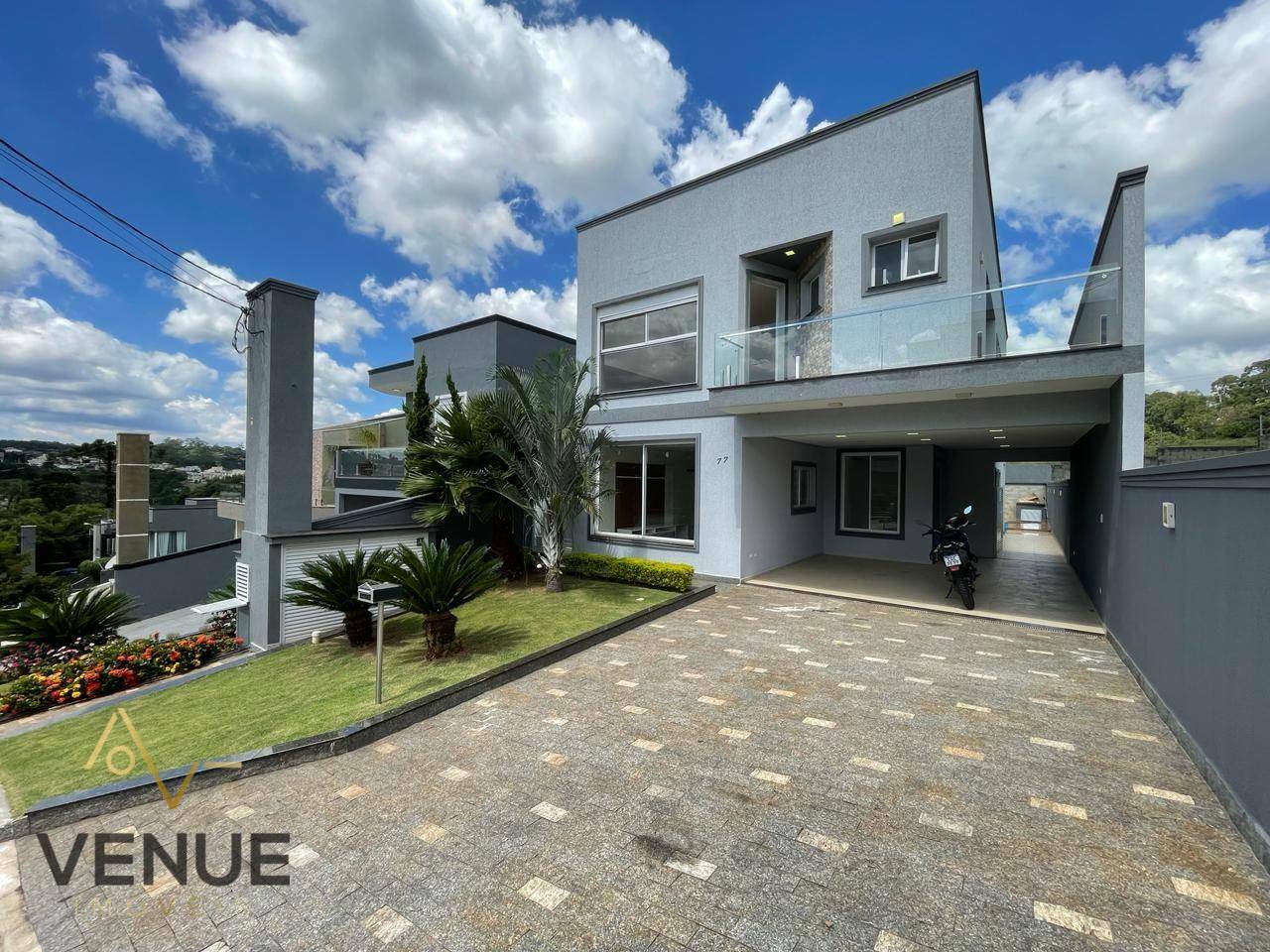 Sobrado à venda e aluguel com 3 quartos, 260m² - Foto 2