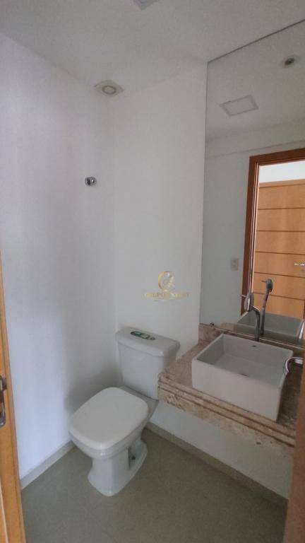 Apartamento à venda com 3 quartos, 160m² - Foto 9