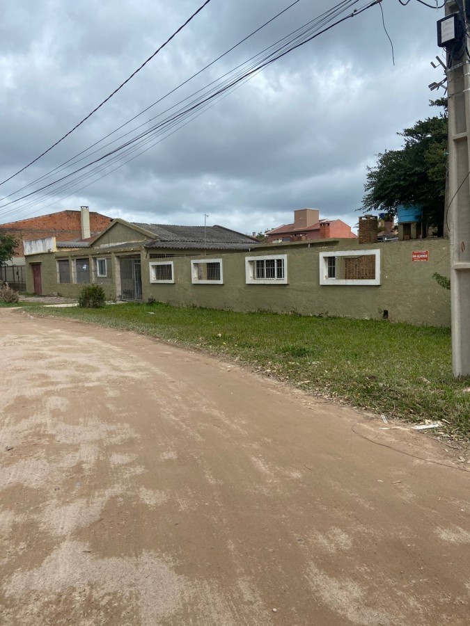 Casa à venda com 2 quartos, 59m² - Foto 1
