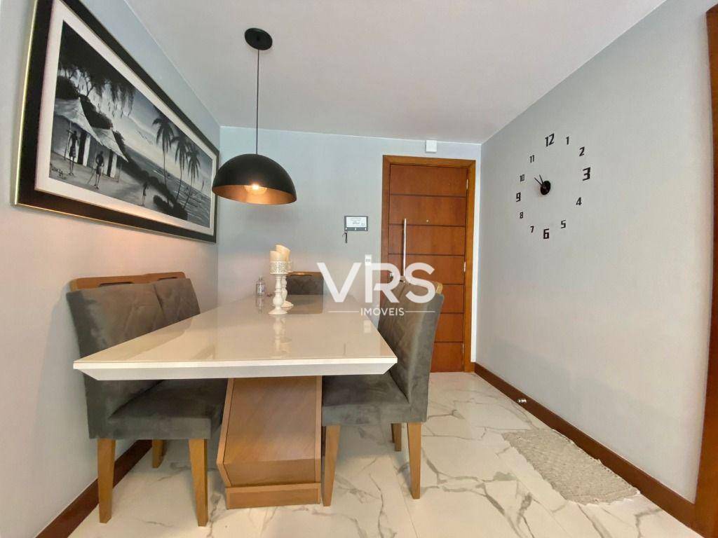 Apartamento à venda com 2 quartos, 79m² - Foto 9