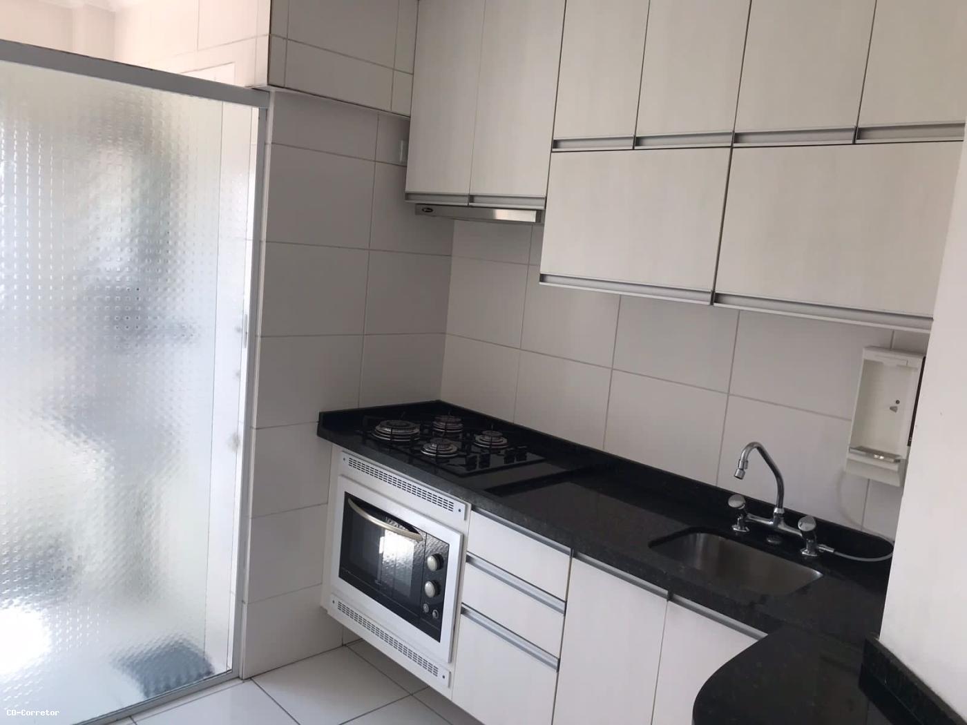 Apartamento à venda com 3 quartos, 82m² - Foto 10