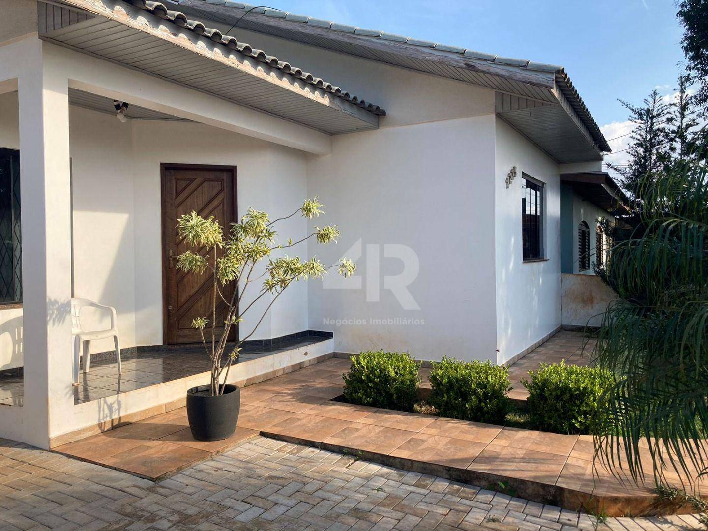 Casa à venda com 3 quartos, 172m² - Foto 3