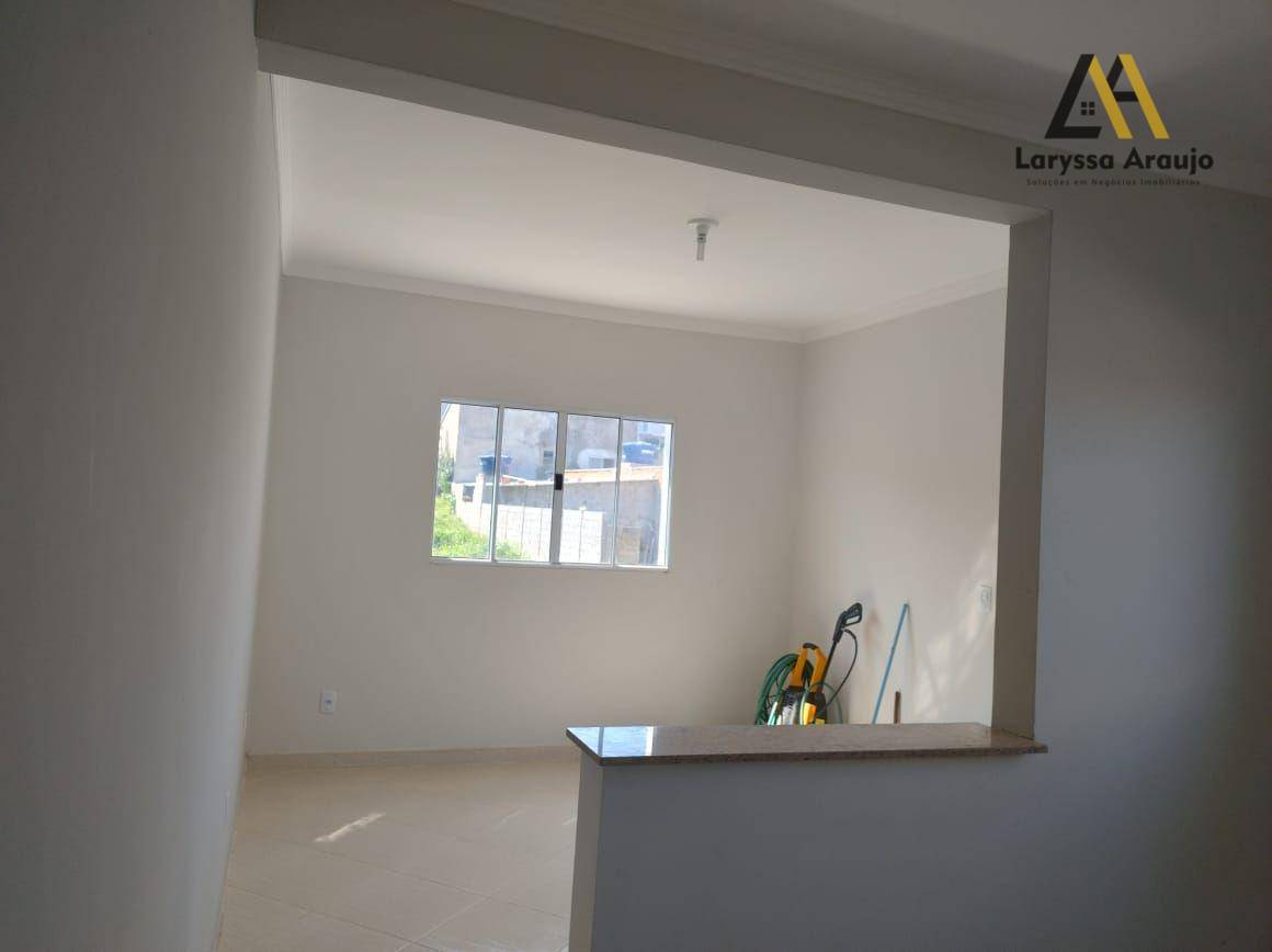 Casa à venda e aluguel com 2 quartos, 64m² - Foto 17