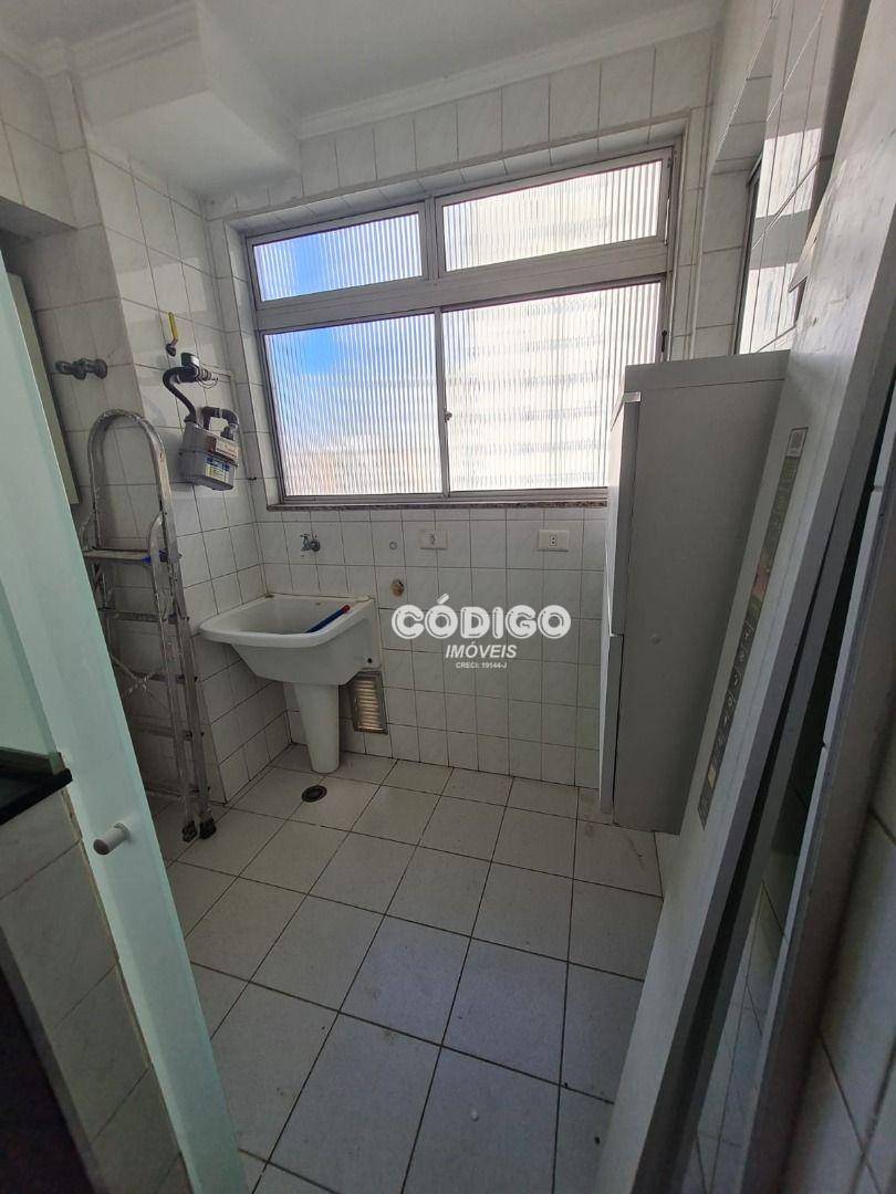 Apartamento à venda e aluguel com 2 quartos, 90m² - Foto 26