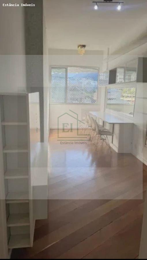 Apartamento à venda com 2 quartos, 80m² - Foto 16