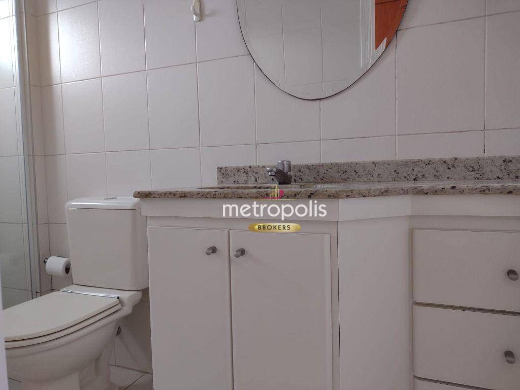 Apartamento para alugar com 2 quartos, 70m² - Foto 23