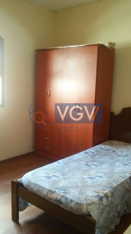 Casa à venda com 2 quartos, 140m² - Foto 6