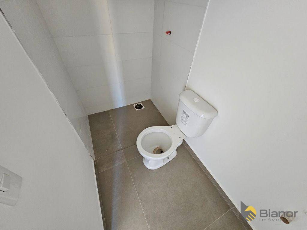 Casa à venda com 2 quartos, 80m² - Foto 11