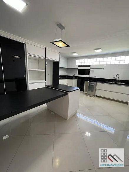 Casa de Condomínio para alugar com 4 quartos, 365m² - Foto 6