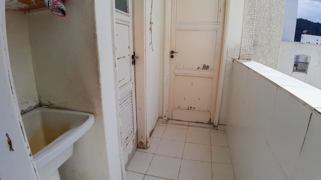 Apartamento à venda com 2 quartos, 80m² - Foto 13