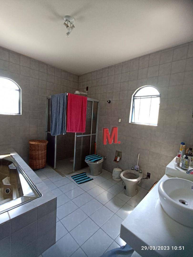 Chácara à venda com 4 quartos, 245m² - Foto 7