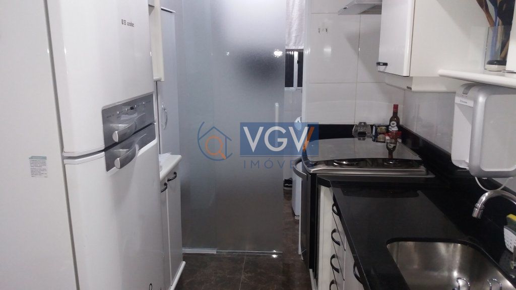 Apartamento à venda com 3 quartos, 85m² - Foto 7